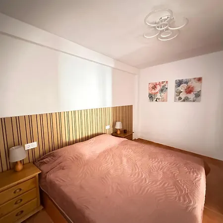 Apartment 2 Minutes Walk From The Sea
